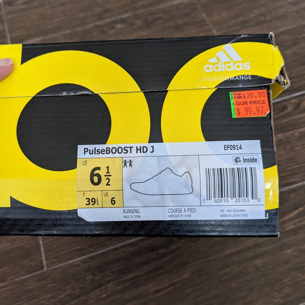 Running shoes - Picture 2 of 5